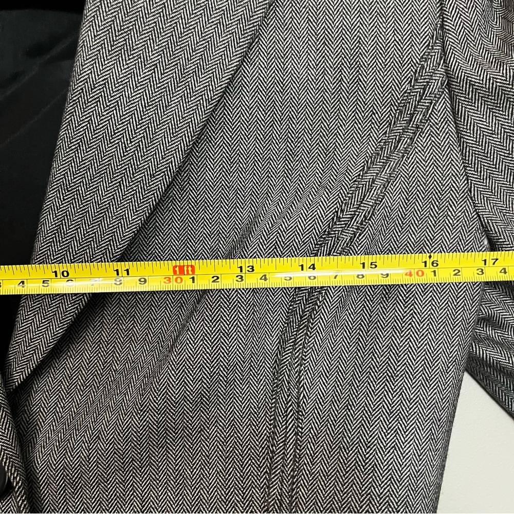 Loft Gray Herringbone Tailored Two-Button Blazer - image 8